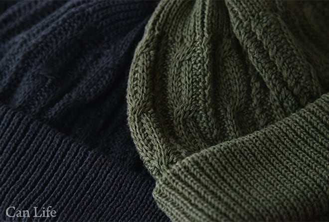 浅めのケーブル柄ニット帽子（男女兼用）