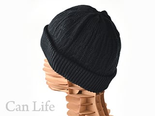 浅めのケーブル柄ニット帽子（男女兼用）