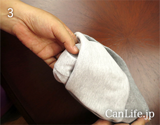 ３、ひっくり返す様子